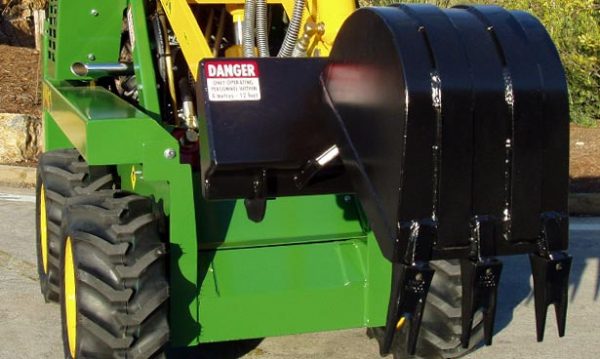 Kanga Mini Front Hoe - Image 3